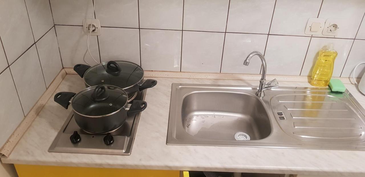 Studio Apartment Kiki For 2, Near Old Town & Beach, Free Wifi Zara Esterno foto